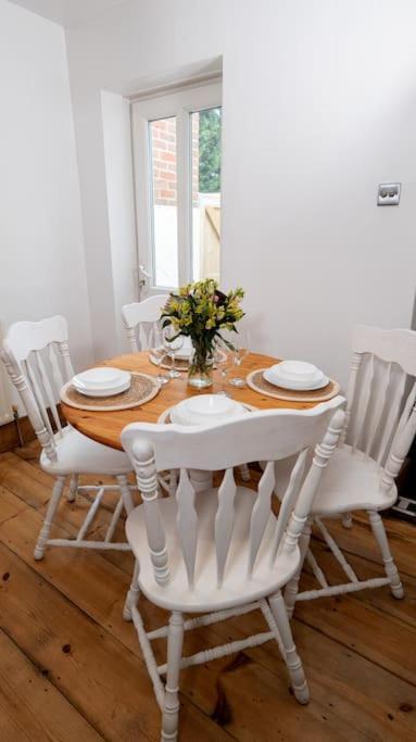 Cosy Cottage In Central Reading Free Parking & Fast Wifi Extérieur photo