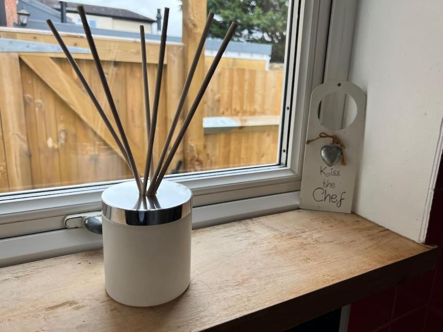 Cosy Cottage In Central Reading Free Parking & Fast Wifi Extérieur photo