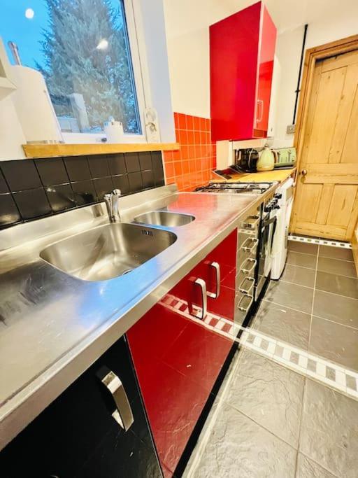 Cosy Cottage In Central Reading Free Parking & Fast Wifi Extérieur photo